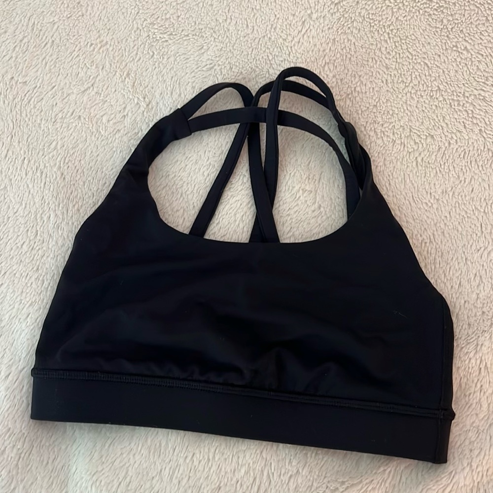 Lululemon sports bra
